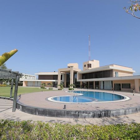 Club Heaven Palanpur Ξενοδοχείο Εξωτερικό φωτογραφία